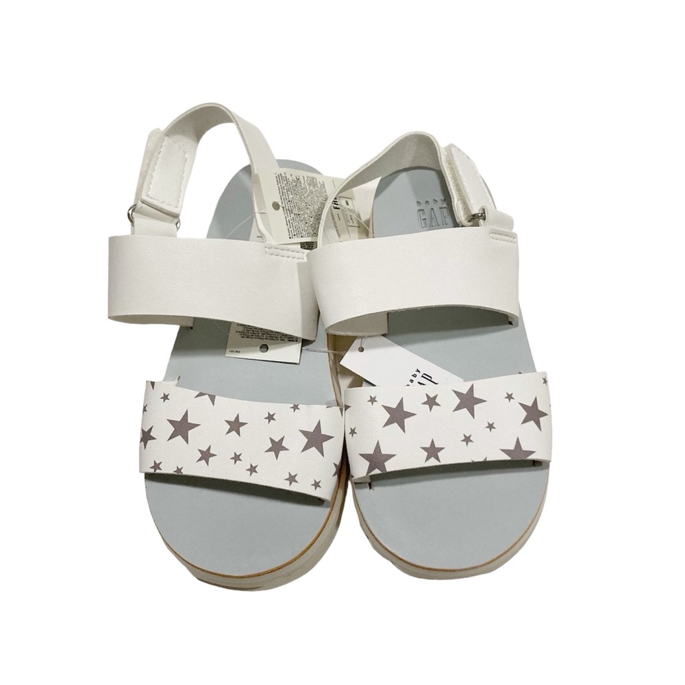 NWT Gap sandals